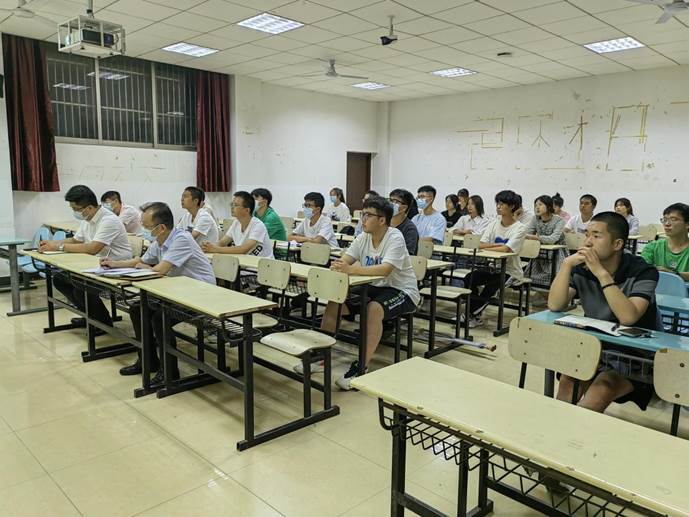 ​英国365上市公司第一分会场